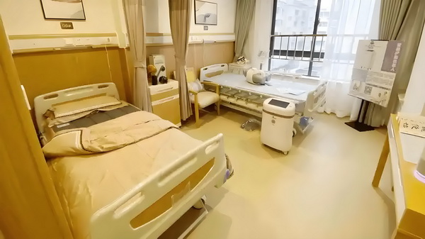 怎么才能拿深圳户口_大小姐不是娃哈哈“继承人”:自己打下来的江山 
